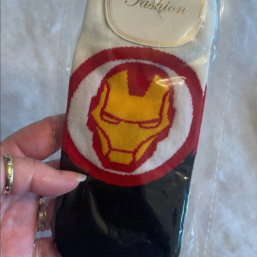 Superhero Themed Socks Set of 5 nwt ankle socks fits shoe youth 2.5 - womens 10